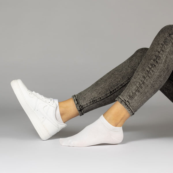 10 Paar Sneaker Socken aus gekämmter Baumwolle mit Komfortbund Herren &  Damen – Sockenkauf24