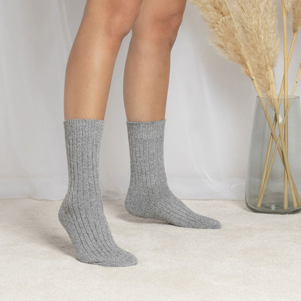 Norweger Socken mit Wolle